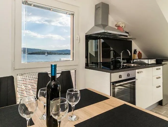 New Joly Sea View *