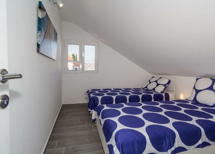 New Joly Sea View Биоград-на-Мору